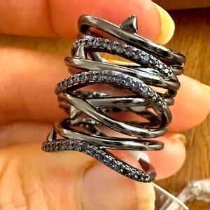 nOir Jewelry Black Spiral Ring